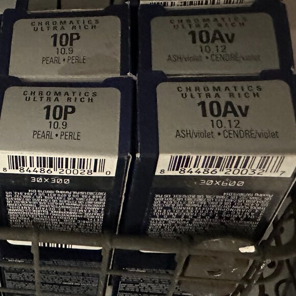 REDKEN CHROMATICS ULTRA RICH NO AMMONIA HAIRCOLOR - Picture 1 of 1